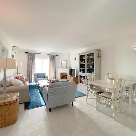 Charming Penthouse With Sea View In #1931