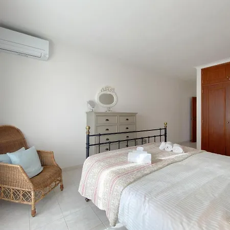 Charming Penthouse With Sea View In #1931 Διαμέρισμα Λάγος