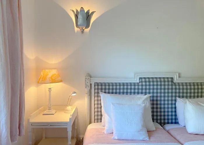 Charming Penthouse With Sea View In #1931 Appartement *
