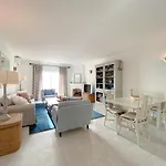 Charming Penthouse With Sea View In #1931