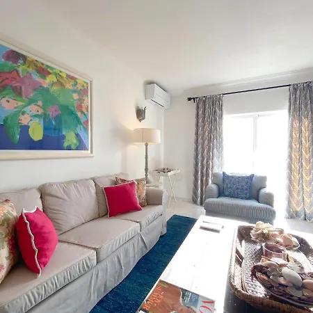 Charming Penthouse With Sea View In #1931 * Λάγος