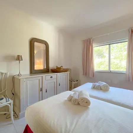 Charming Penthouse With Sea View In #1931 *